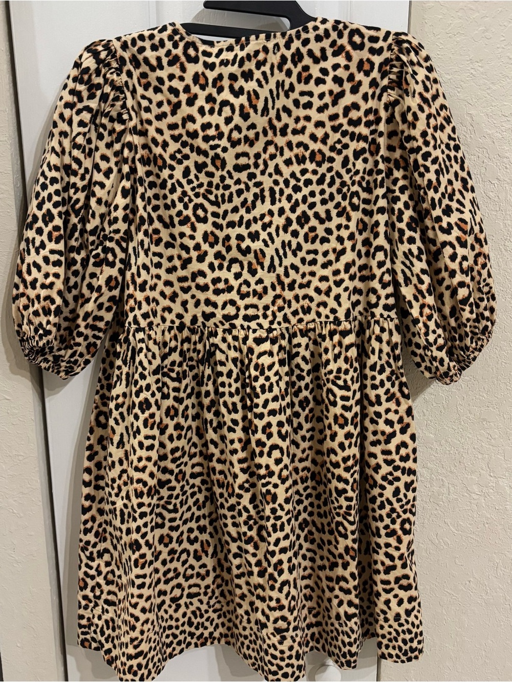 Band of the Free Leopard Print Bow-Front Puff Sleeve Mini Dress - Picture 2 of 8